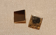 Load image into Gallery viewer, Vintage Gold Small Square Stud Clip On Earrings

