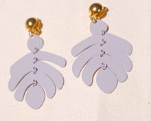 Load image into Gallery viewer, Metal Abstract Modern style Clip On Earrings
