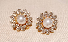Load image into Gallery viewer, Rhinestones and Pearl Stud Clip On Earrings
