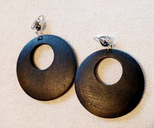 Load image into Gallery viewer, Classic Natural Wooden Hoop Clip On Dangle Earrings black
