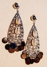 Load image into Gallery viewer, Handmade Vintage Chunky Boho Cluster Clip On Earrings
