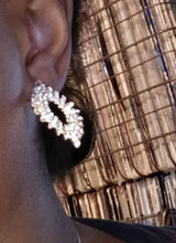 Load image into Gallery viewer, Rhinestone  Starburst Stud Cluster Clip On Earrings silver
