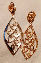Load image into Gallery viewer, Blingy Runway Rose Gold Metal Rhinestone Clip On Earrings
