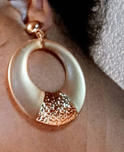 Load image into Gallery viewer, Handmade Acrylic Hoop Clip On Earrings silver
