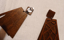Load image into Gallery viewer, Geometric 2 layer wood dangle Earrings Clip on
