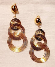 Load image into Gallery viewer, Abstract Wire Gold Metal Multi Hoop Clip On Earrings
