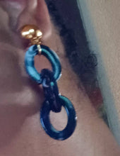 Load image into Gallery viewer, Small Handmade Acrylic Chain Clip On Earrings 2 inch
