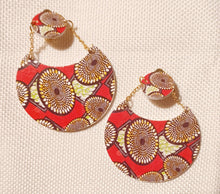 Load image into Gallery viewer, Handmade Natural Wood Dangle Clip On Dangle Earrings
