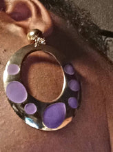 Load image into Gallery viewer, Gold Metal  Hoop Clip On Earrings
