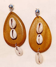 Load image into Gallery viewer, Handmade Wood and Cowrie Clip On Dangle Earrings
