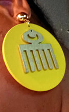Load image into Gallery viewer, Large Wooden Adinkra Symbol Clip On Earrings
