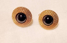 Load image into Gallery viewer, Gold Cluster Stud Clip On Earrings

