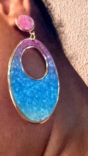 Load image into Gallery viewer, Large glitter Hoop Clip On Earrings Gold
