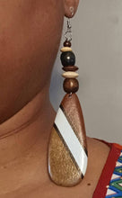Load image into Gallery viewer, Handmade Natural wood dangle Earrings
