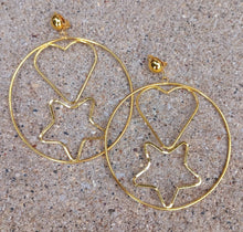 Load image into Gallery viewer, Extra large heart and star Metal Hoop Clip On Earrings Gold
