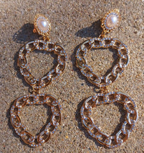 Load image into Gallery viewer, Handmade Gold Metal Chain Heart Clip On Earrings

