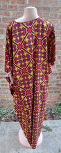 Load image into Gallery viewer, Vintage Mudcloth Kaftan with Tags, Afrocentric Queen Style, Fits up to 3XL
