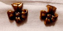 Load image into Gallery viewer, Antique Copper Bow Stud Clip On Earrings 1940s rare hinge back style
