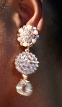 Load image into Gallery viewer, Handmade gold Metal Rhinestone and faux pearl Clip On Earrings gold
