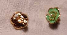 Load image into Gallery viewer, Abstract vintage style Flower Stud Clip On Earrings gold
