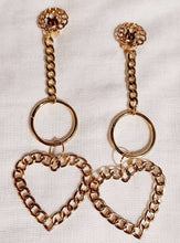 Load image into Gallery viewer, Handmade Gold Metal chain heart Hoop Clip On Earrings
