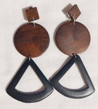 Load image into Gallery viewer, Handmade  Natural Wood Geometric Earrings Clip on

