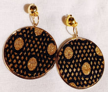 Load image into Gallery viewer, Handmade glitter Clip On Earrings Gold
