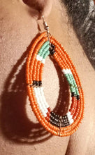 Load image into Gallery viewer, Vintage Hand beaded Maasai Dangle Earrings
