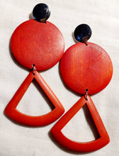 Load image into Gallery viewer, Natural Wood Geometric Design Earrings (Pierced ears)
