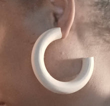 Load image into Gallery viewer, Extra Large Giant chunky Natural Wood  Hoop Earrings unhandpainted 3 inch
