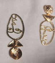 Load image into Gallery viewer, Handmade Abstract Face Design Dangle Earrings pierced ears gold
