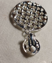 Load image into Gallery viewer, Handmade Rhinestone dangle Clip On Earrings silver
