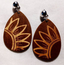 Load image into Gallery viewer, Artsy Sunflower Wooden  clip on Earrings
