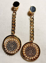 Load image into Gallery viewer, Handmade gold Metal and chain Clip On Earrings gold
