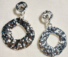 Load image into Gallery viewer, Small Hammered Metal  Hoop Clip On Earrings silver Small
