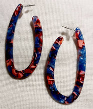 Load image into Gallery viewer, Vintage Style Minimalist Confetti Lucite Hoop Earrings
