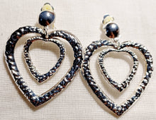 Load image into Gallery viewer, Hammered Metal Heart Hoop Clip On Earrings Silver
