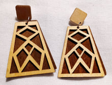 Load image into Gallery viewer, Geometric 2 layer wood dangle Earrings Clip on
