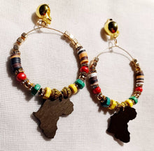 Load image into Gallery viewer, Handmade Boho Africa Beaded Hoop Clip On Earrings
