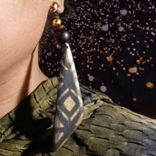 Load image into Gallery viewer, Clip On Afrocentric handpainted Mudcloth Design Earrings
