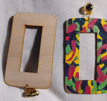 Load image into Gallery viewer, Large Handpainted Clip On Earrings gold
