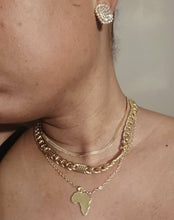 Load image into Gallery viewer, Handmade multi layer necklace Set Clip on earrings
