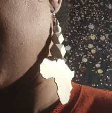 Load image into Gallery viewer, Unfinished Wood Africa Earrings handmade
