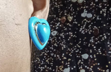 Load image into Gallery viewer, Vintage chunky acrylic Heart Stud Clip On Earrings

