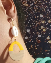 Load image into Gallery viewer, Handmade Wood and Cowrie earrings pierced ears
