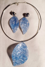 Load image into Gallery viewer, Extra Large Acrylic Leaf Clip On Dangle Earrings and Necklace set
