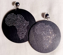 Load image into Gallery viewer, Large Wood and rhinestone Africa Clip On Earrings
