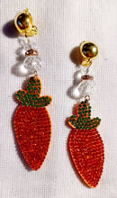 Load image into Gallery viewer, Handmade Rhinestone and Felt pop art carrot Clip On Earrings
