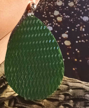 Load image into Gallery viewer, Giant Vintage Metal Clip On Earrings green
