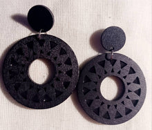 Load image into Gallery viewer, Handmade Boho Clip On Dangle Earrings black

